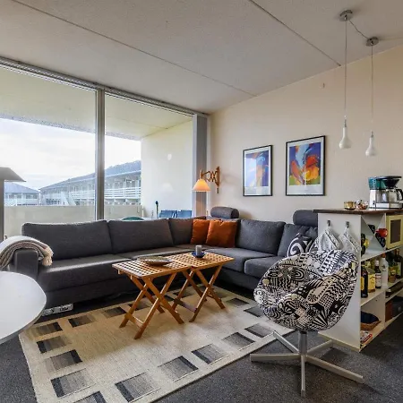 Ccvii Hotel
